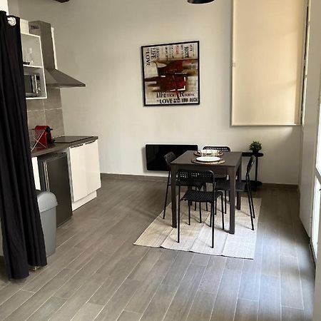 Studio Plein Coeur De Libourne Apartman Kültér fotó