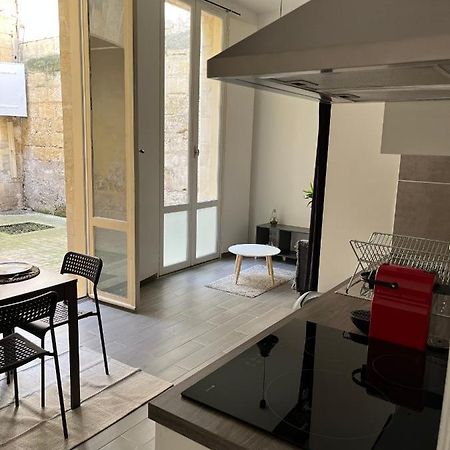 Studio Plein Coeur De Libourne Apartman Kültér fotó