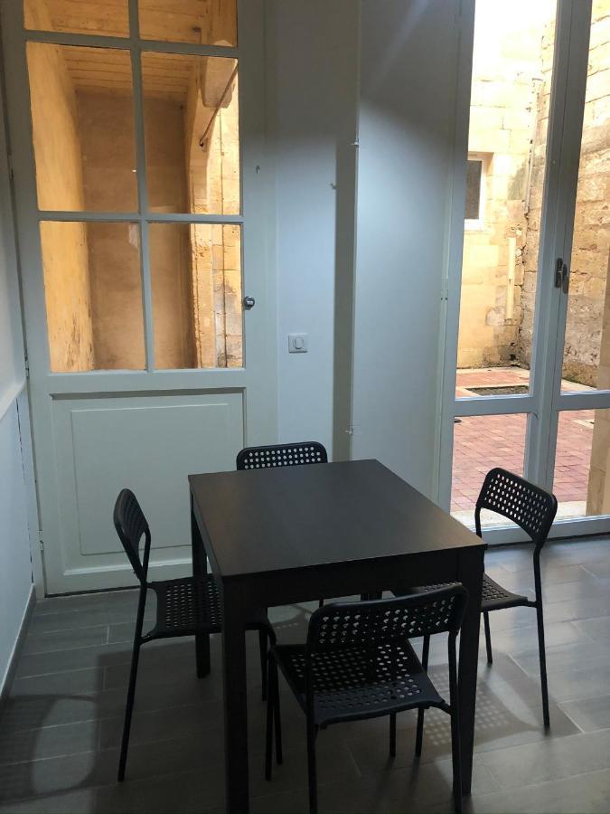 Studio Plein Coeur De Libourne Apartman Kültér fotó
